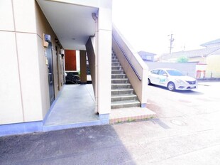 藤枝駅 バス9分  高洲小学校前下車：停歩2分 1階の物件外観写真